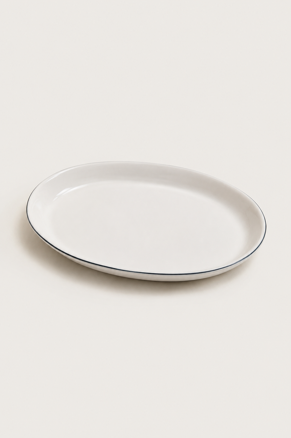 Bevagna Deep Oval Serving Platter Black Rim - alternate view