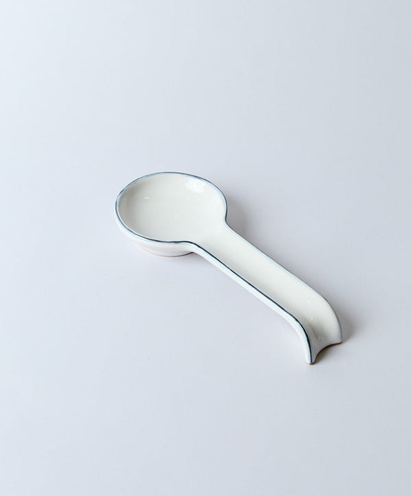 Bevagna Spoon Rest with Black Rim - alternate view