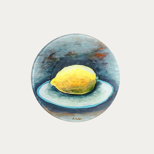 Piccolo Limone Sul Piatto IV (Little Lemon on Plate) Round Tray