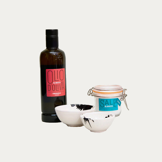 The Hosting Essentials Set - Black Splatterware