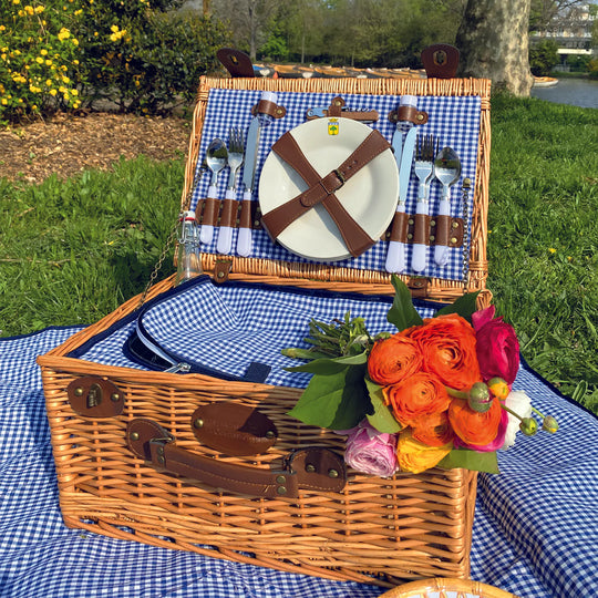 Picnic Basket, Blue Gingham - 4 Person