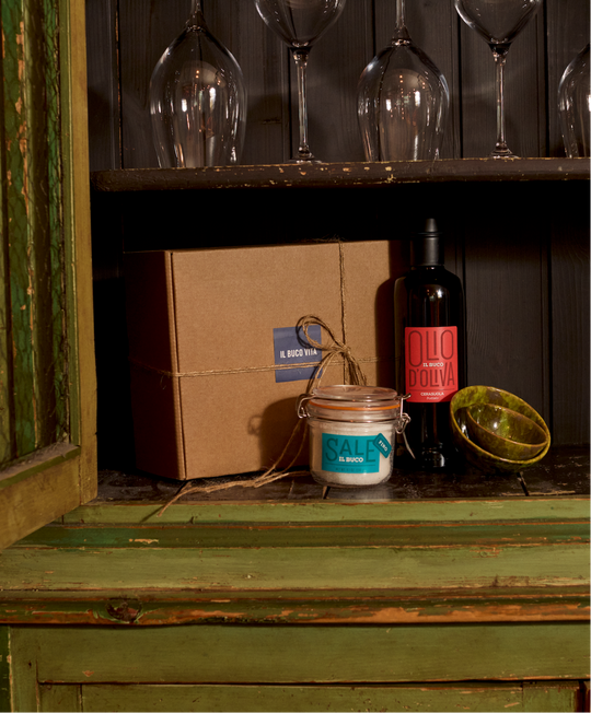 The Hosting Essentials Set - Bosco
