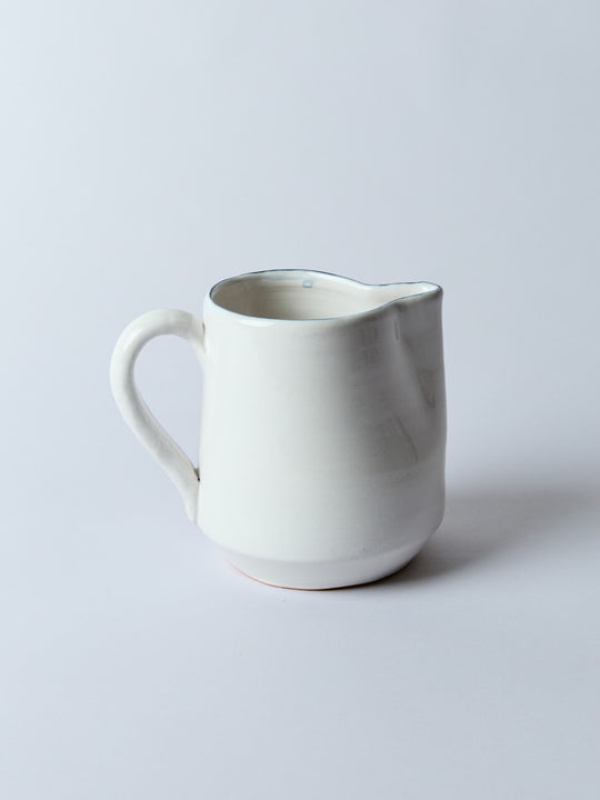 Bevagna One-Litre Pitcher with Black Rim