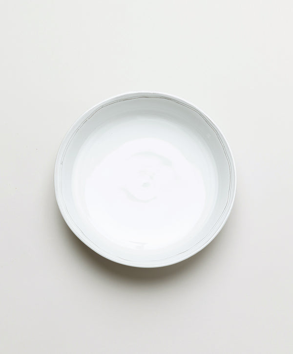 Radi Round Simple Serving Bowl - alternate view