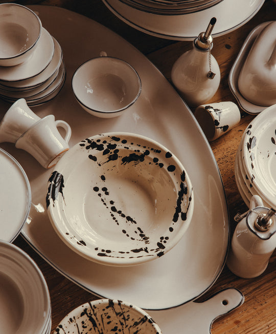 Bevagna Deep Oval Serving Platter Black Rim