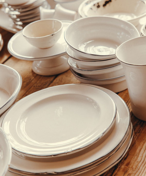 Bevagna Side Plate with Black Rim - alternate view