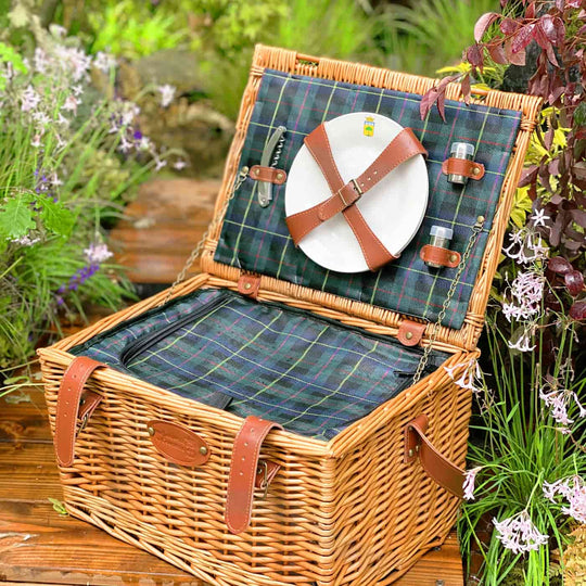 Picnic Basket, Green Tartan - 2 person