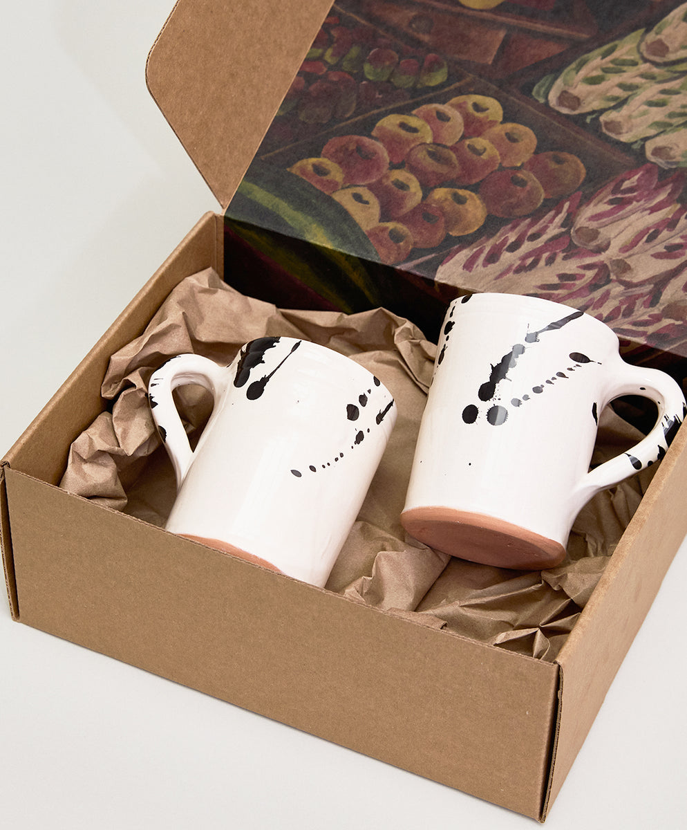 Black Splatterware Mug Set