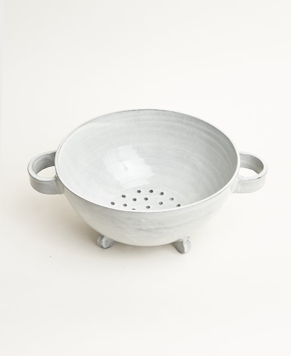Assisi Handled Colander - alternate view